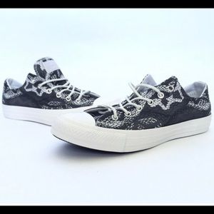 Converse 7.5 snakeskin print sneakers